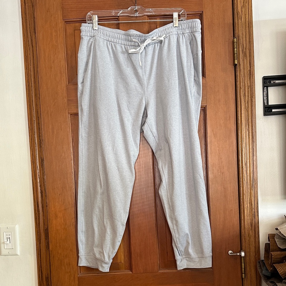 Lululemon Soft Jersey Mid-Rise Joggers